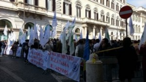 PROTESTA ALBERGATORI