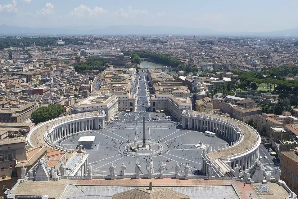 Immagine in evidenza del post: Decreto Salva Roma 2019, polemiche non si placano