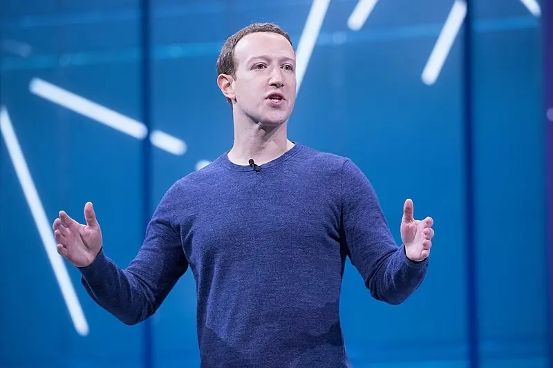 Immagine in evidenza del post: Scacco matto a Zuckerberg? Facebook potrebbe cambiare CEO