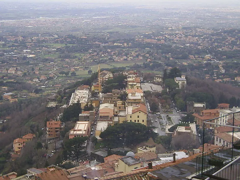 Immagine in evidenza del post: Esplosione Rocca di Papa: crolla il palazzo del Comune