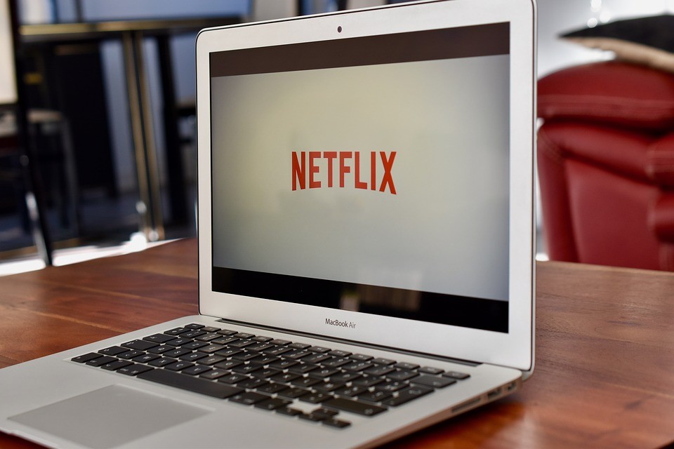 Netflix aumenta i prezzi degli abbonamenti anche in Italia