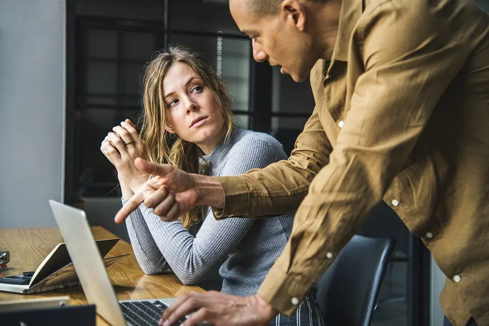 Immagine in evidenza del post: Il lavoro gratis è incostituzionale: ecco tutte le motivazioni