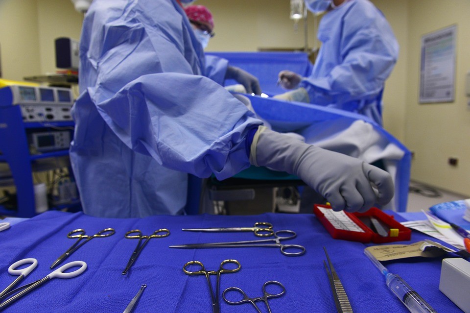Denunciati due chirurghi a Milano: avevano asportato un rene sano