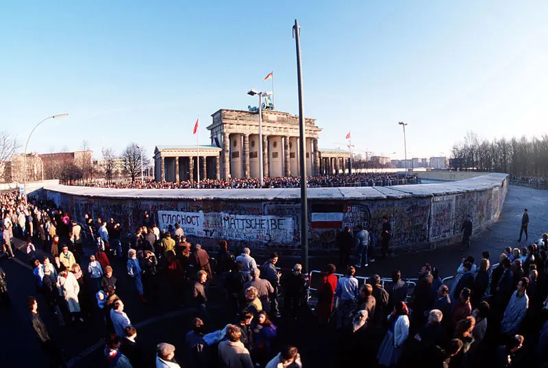 Immagine in evidenza del post: Caduta Muro di Berlino: l'anniversario del trentennale