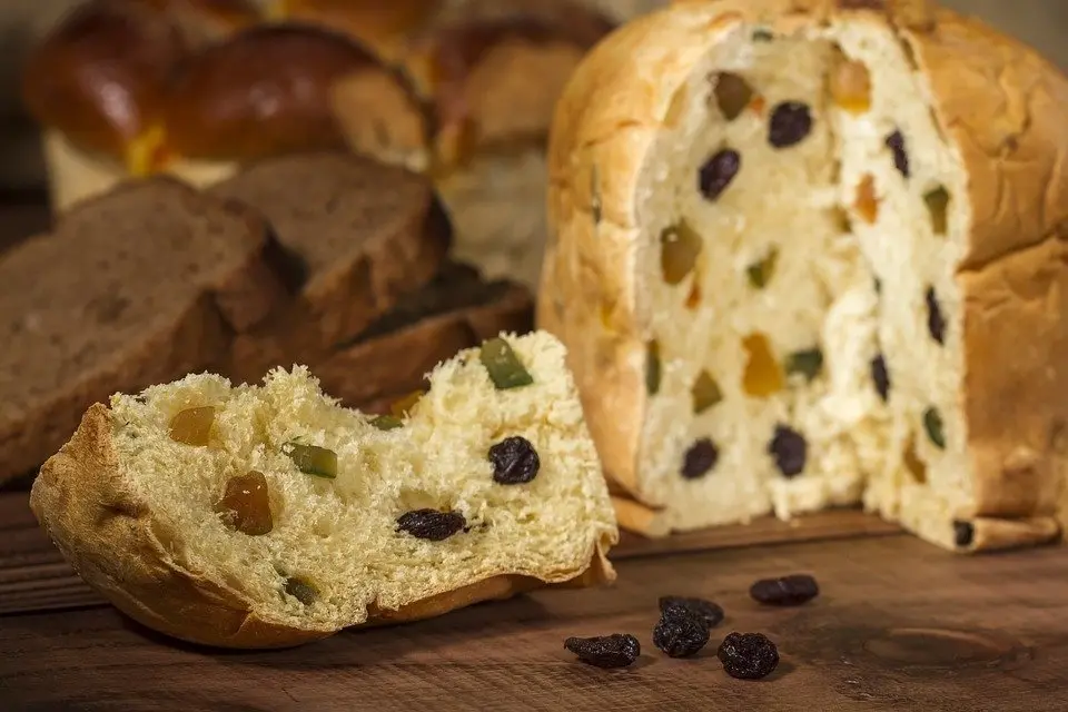 Immagine in evidenza del post: Natale 2019, pandoro e panettone costano di più: ecco i dati