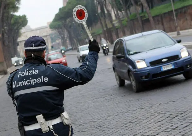 Immagine in evidenza del post: Polizia Locale, equo indennizzo e rimborso spese mediche: le istruzioni