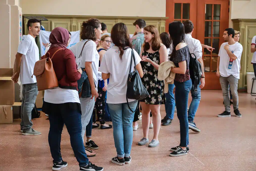 Immagine in evidenza del post: Dress code scuola: regole diversificate istituto per istituto