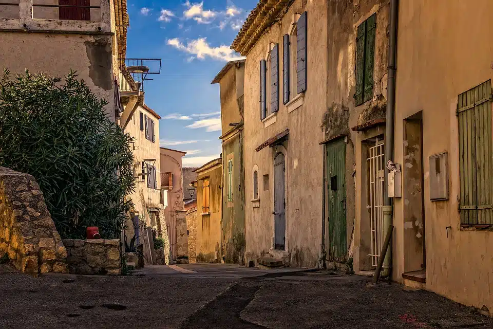 Immagine in evidenza del post: Centri urbani: in arrivo misure contro la desertificazione commerciale