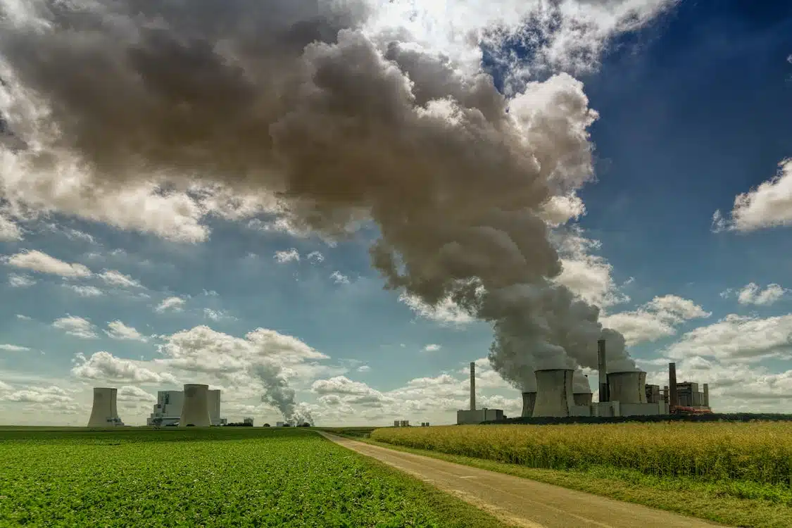 Immagine in evidenza del post: Ecco come l'UE sta riducendo le emissioni di gas a effetto serra