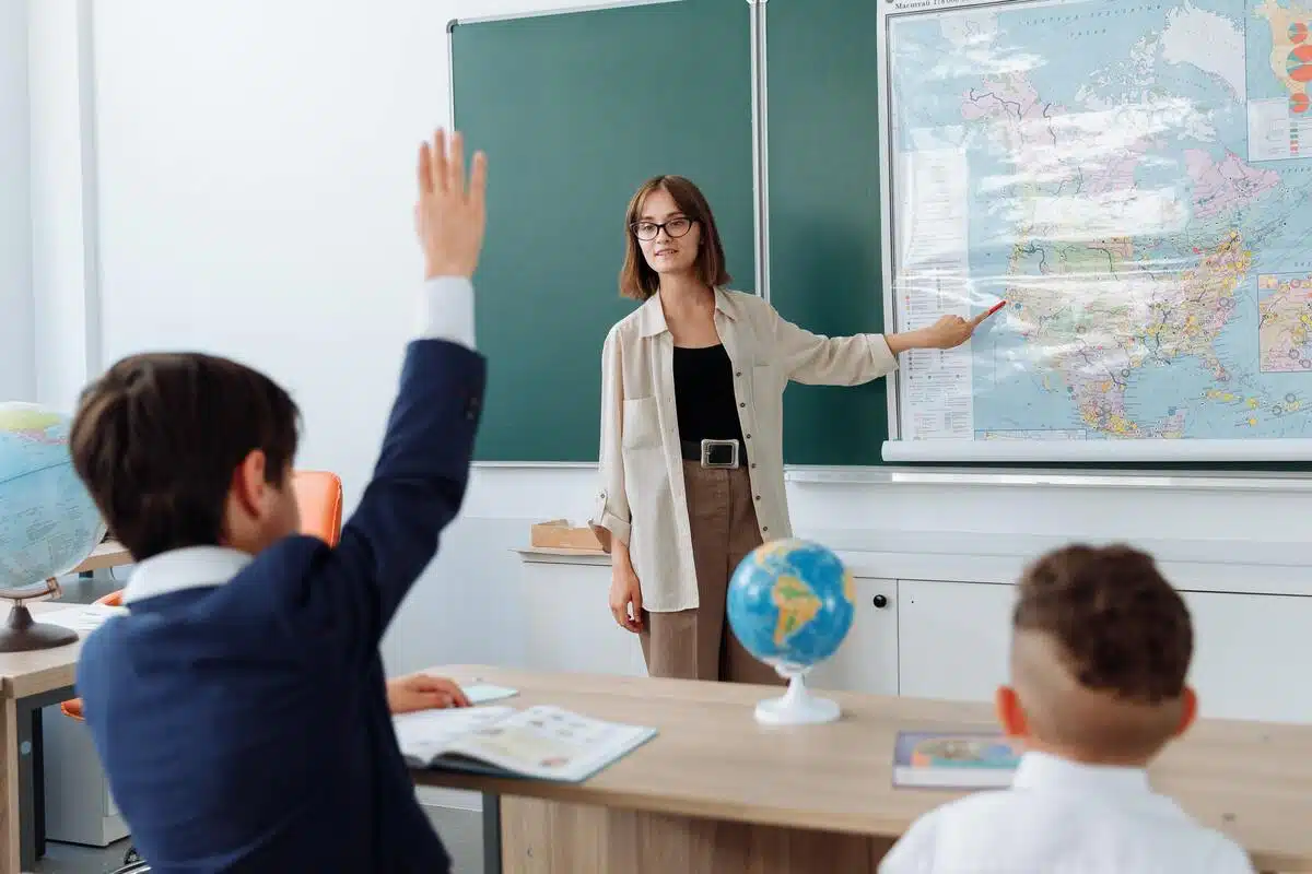 Immagine in evidenza del post: Stipendi più alti a luglio per docenti e personale Ata