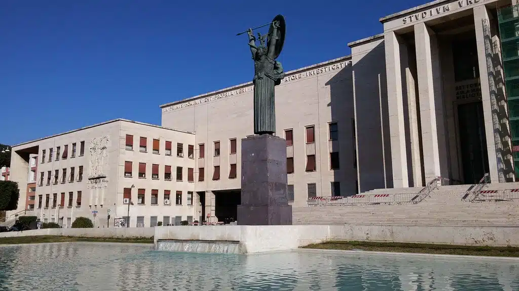 Immagine in evidenza del post: La Sapienza si conferma tra le migliori 150 università al mondo