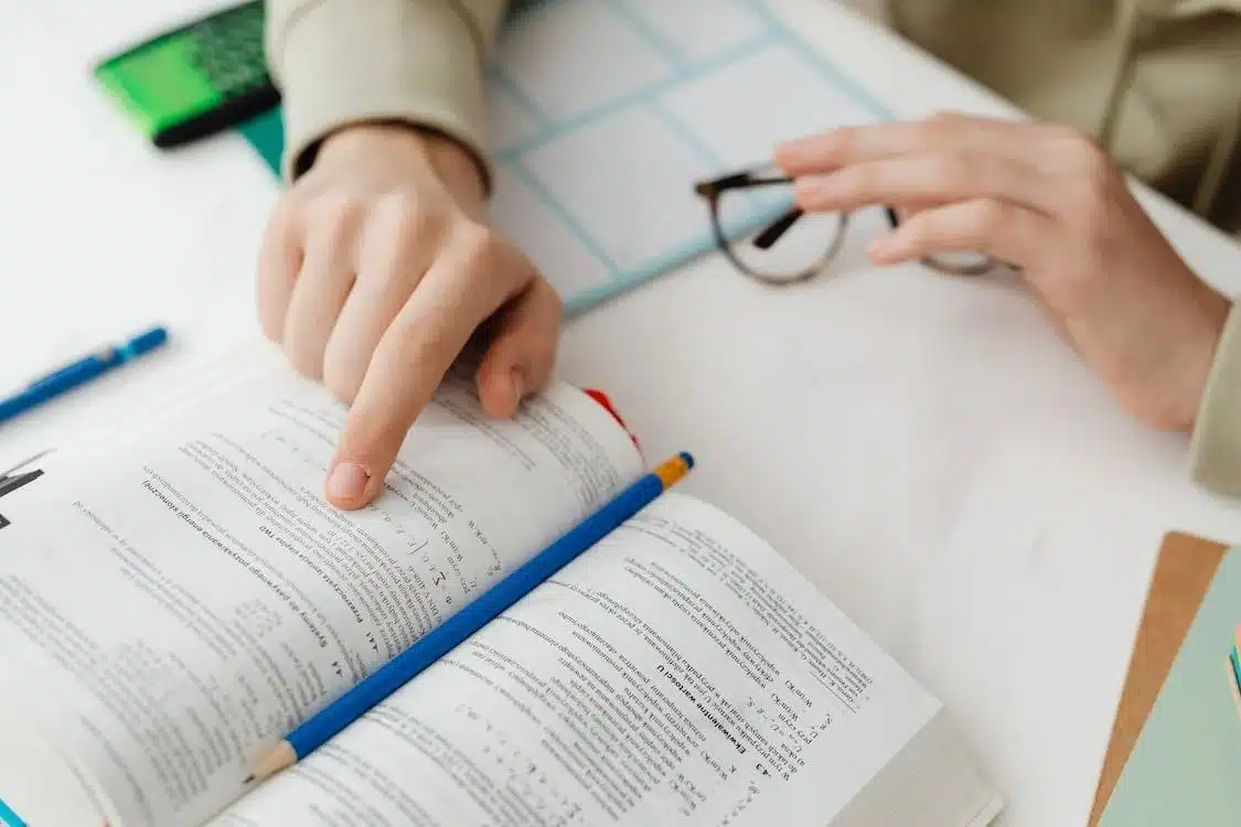 Immagine in evidenza del post: Adozione libri di testo nelle scuole, ecco le linee guida