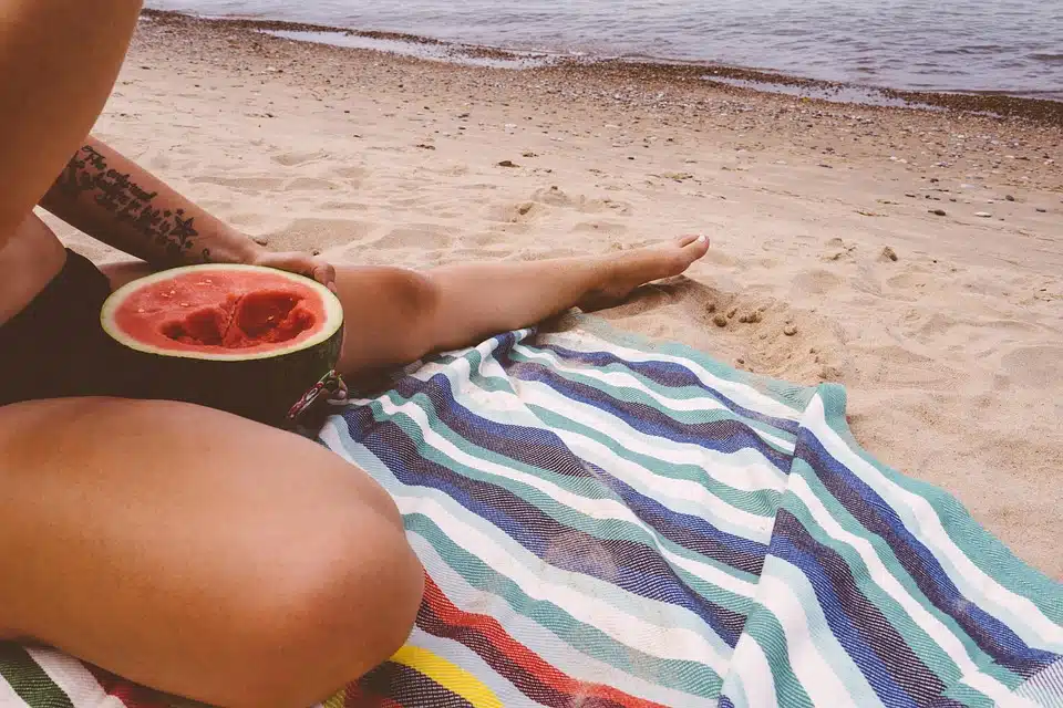 Immagine in evidenza del post: Cibo in spiaggia: norme, sanzioni e illeciti