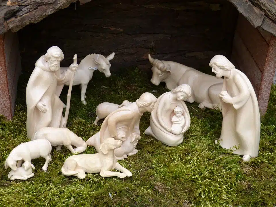 Immagine in evidenza del post: Elogio all’identità del presepe