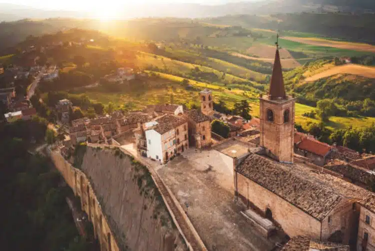 Immagine in evidenza del post: Aree interne: da "Italia vuota" alla sfida di un futuro sostenibile