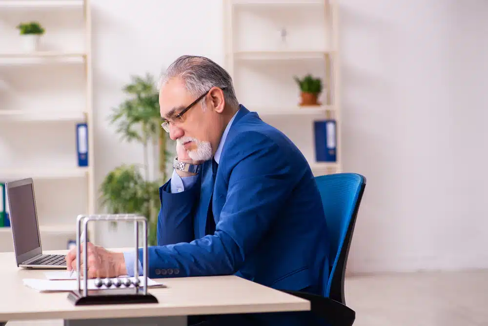 Immagine in evidenza del post: Lavoro anche ai pensionati nelle Pa: le regole della Corte dei Conti