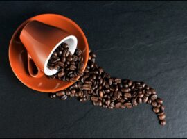 Immagine di anteprima per Continua a salire il costo del caffè facendoci ricordare che anche questo è un prodotto agricolo