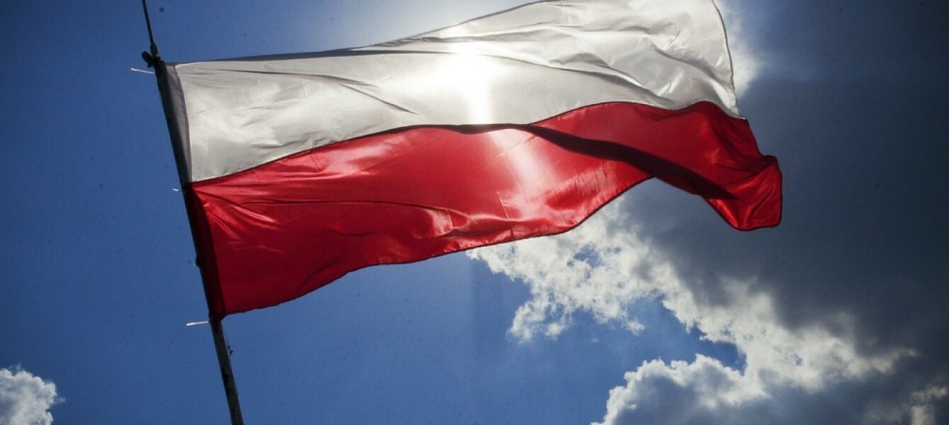 Immagine in evidenza del post: Nuova legge in Polonia: via libera alle armi da fuoco al confine