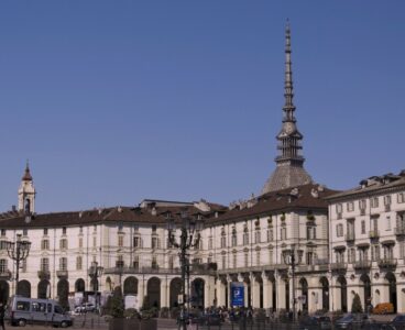 Pendolare verso Torino: come organizzarsi e cercare lavoro