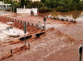 Immagine di anteprima per Spagna in lutto per le alluvioni: vittime e devastazione nelle regioni del sud-est [VIDEO]