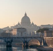 Corruzione e appalti: Roma nell'ombra alla vigilia del Giubileo 2025