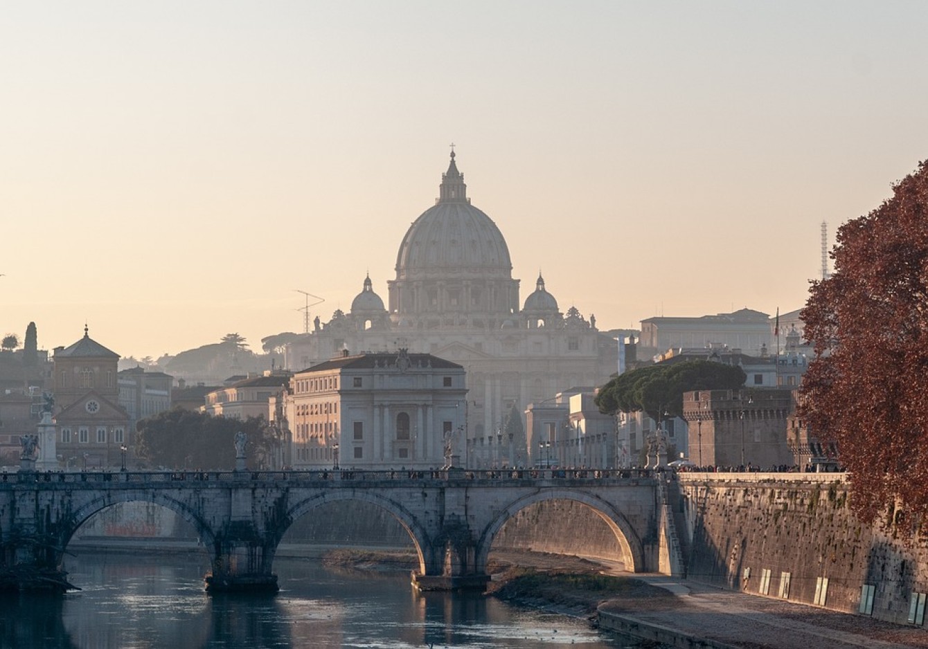 Corruzione e appalti: Roma nell'ombra alla vigilia del Giubileo 2025