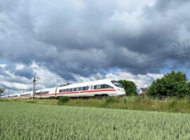 Immagine di anteprima per L'accoltellamento del capotreno agita i sindacati: sciopero dei treni fino alle ore 17