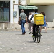 Privacy e diritti dei rider: il Garante sanziona società del gruppo Glovo