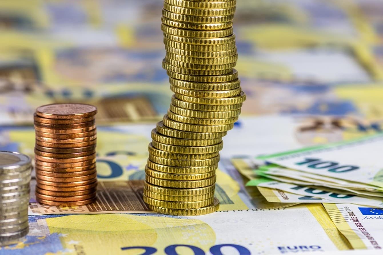 Pagamenti assegno unico aprile 2025: tutte le date